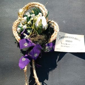 Swedish Love Knot